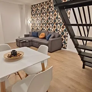 Maison Ventimiglia 83 , Aeroporto di Catania Fontana Rossa Italia